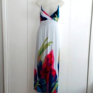 Planet Gold Floral Faux Wrap Maxi Dress with Spaghetti Straps Size Medium